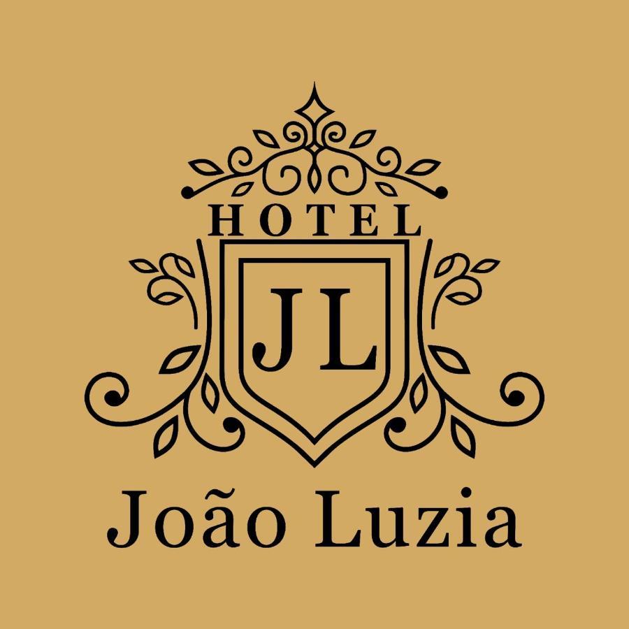 Hotel Joao Luzia Nova Resende ภายนอก รูปภาพ